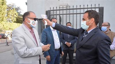 محافظ أسيوط يتفقد مستشفى أبوتيج النموذجي | صور