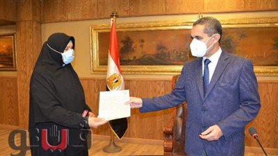 محافظ الغربية يسلم ١٣ عقدا لتقنين أراضي أملاك الدولة l صور