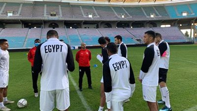 في أجواء حماسية.. منتخب الشباب يختتم استعداداته لمواجهة تونس غداً