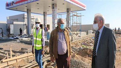 محافظ جنوب سيناء يتفقد عددا من المشروعات بمدينة شرم الشيخ 