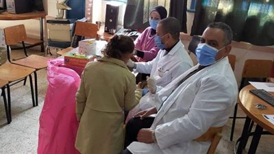 فحص 340 ألف طالب بالمرحلة الابتدائية لعلاج أمراض سوء التغذية بالمنيا