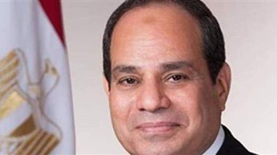 نشرة الأخبار وأبرزها.. السيسي يطمئن على ماكرون.. وصرف العلاوات الخمس أول يناير