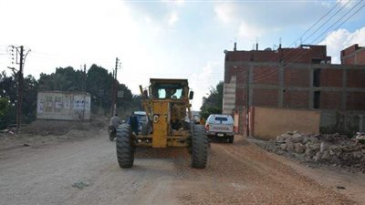 محافظ القليوبية: إنشاء شبكة طرق داخلية تحقق أعلى معدلات الأمان للمواطنين