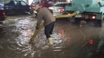 محافظ الغربية يتابع أعمال شفط تراكمات مياه الأمطار بمراكز المحافظة| صور