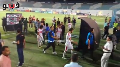 حزن لاعبي الزمالك بعد خسارة لقب الدوري الممتاز (فيديو)