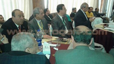 بالصور.. محافظ المنيا يفتتح ورشة عمل الممارسات الزراعية الجيدة