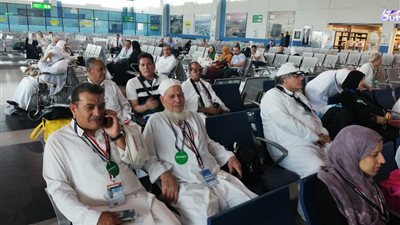 مصر للطيران تبدأ نقل حجاج فلسطين إلى السعودية.. غدا