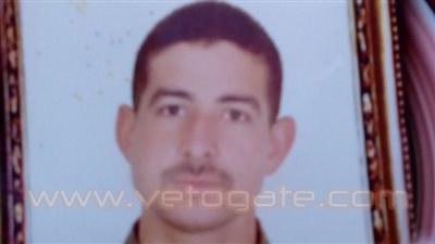 عائدون من ليبيا يكشفون قصة خروجهم من جحيم «الميليشيات».. «تهامي» لـ«فيتو»: مسلحون اقتحموا «شقتنا» واصطحبونا لمكان مجهول.. 200 عامل يذوقون الموت يوميًا بطرابلس..