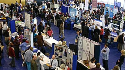 غدا.. افتتاح فعاليات ملتقى توظيفي للشباب يوفر 3 آلاف فرصة عمل بالغردقة