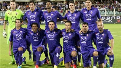 بالفيديو.. «فيورنتينا» يتقدم على كاربى بهدف في الشوط الأول