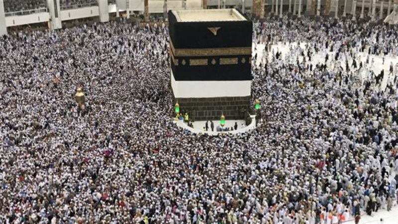 حجاج بيت الله الحرام
