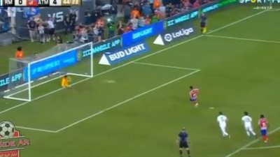 أتلتيكو مدريد يسحق ريـال مدريد بخماسية في الشوط الأول (فيديو)