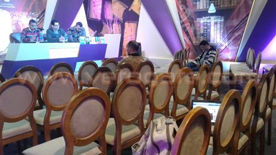 جمهور معرض الكتاب يقاطعون مناقشة رواية «ديتوكس»