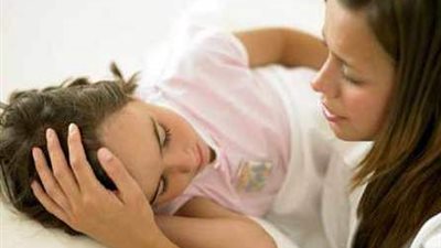 نصائح تساعدك في تعويد طفلك على النوم مبكرا