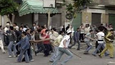 الاستماع لأقوال الشهود في مشاجرة نشبت بين عائلتين بالصف