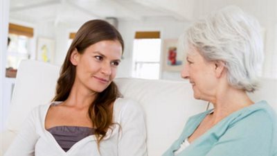 ‏4 نصائح اهمسي بها في أذن ابنتك يوم زفافها