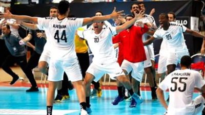 الشوط الأول.. شباب اليد يتأخر أمام فرنسا في مونديال إسبانيا