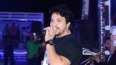 بعد نجاح أغنية آه يا حنان.. مصطفى حجاج يحيي حفلا في الساحل الشمالي