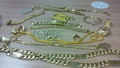 إحباط محاولة تهريب مشغولات ذهبية بمطار القاهرة