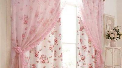 بالصور.. أحدث تصميمات «الستائر» باللون الوردي لغرفة طفلك