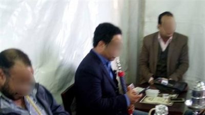 بالصور.. «الشيشة» مزاج المثقفين في معرض الكتاب