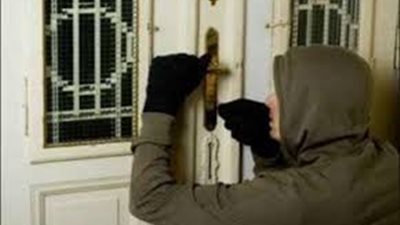 القبض على أخطر لص ارتكب 8 وقائع سرقة شقق بالقاهرة والجيزة