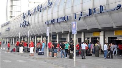 تأخر إقلاع 7 رحلات جوية بمطار القاهرة