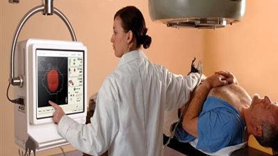 أستاذ أورام يطالب بفحوصات دورية للكشف المبكر عن سرطان البروستاتا