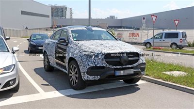 تحسين تصميم سيارة GLE كوبيه لجذب العملاء