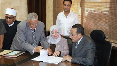 محافظ شمال سيناء يعتمد نتيجة الدور الثاني للشهادة الإعدادية (صور)