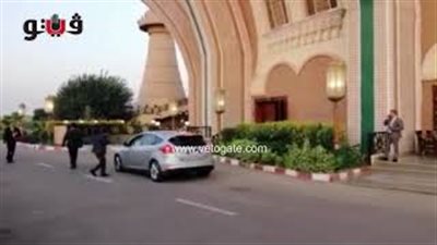 أحمد فهمي يلفت الأنظار بـ