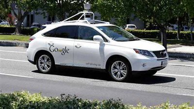 جوجل تختبر سيارتها ذاتية القيادة تحت المطر