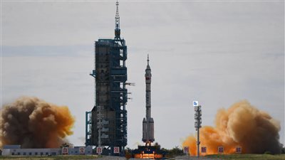 بعد الصاروخ التائه.. الصين تطلق مركبة فضائية جديدة