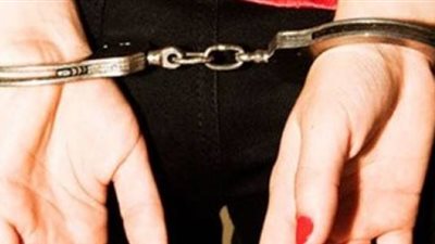 ضبط سيدتين لسرقتهما سيارة ملاكي في حلوان