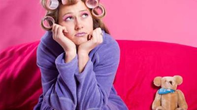 4 تصرفات تسبب عنوسة الفتيات.. اكتشفيها