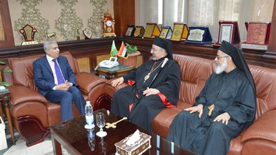 بطريرك الأقباط الكاثوليك يفتتح كنيسة كوم الدك بالمنيا