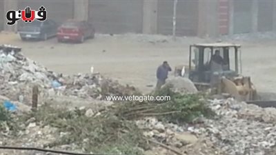 بالفيديو.. مواطن: سيارات النظافة بطنطا «مش موجودة»