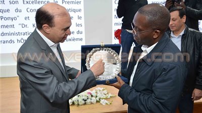 بالصور.. «مميش»: مصر مستعدة لتقديم الدعم للشعب الأفريقي