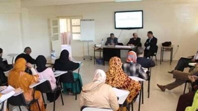 الإحصاء: 39.2% نسبة الفقر بين الأميين و11.8% بين الجامعيين