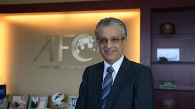 رسميا.. الكاف يعلن مساندة الشيخ سلمان في انتخابات الـ«فيفا»