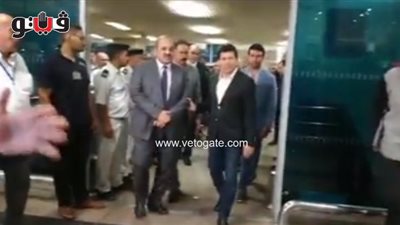 وزير الشباب والرياضة يصل مطار القاهرة لاستقبال منتخب شباب اليد