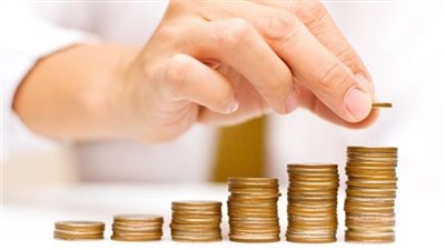 بحث الدخل والإنفاق: ٦٦% من الأسر تتخلص من القمامة بطرق آمنة