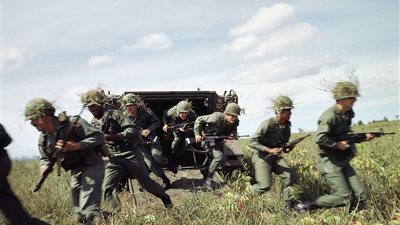 «الناتو» يخطط لأكبر حشد عسكري له في شرق أوربا