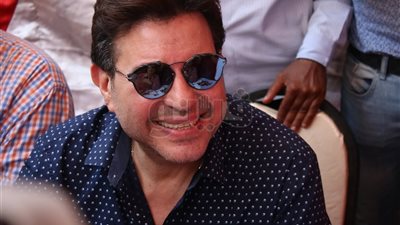 توافد أعضاء 