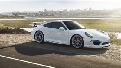 بورش تكشف عن 