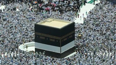 لحظة تسكين حجاج القرعة بفنادق تطل على الحرم المكي (فيديو)