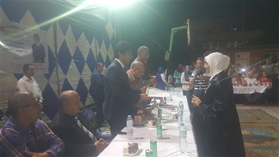 تكريم 64 من أوائل الثانوية العامة والإعدادية بالعجمي (صور)