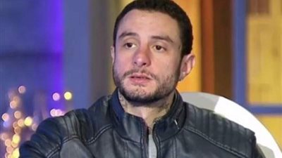 أحمد الفيشاوي يتذكر والده بفيديو مؤثر