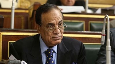 كمال أحمد يقترح تشغيل المواقف إلكترونيا بعيدا عن السرقة