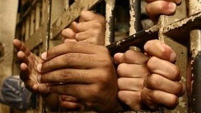 حبس عاطلين ضبطا بحوزتهما مواد مخدرة في الإسماعيلية